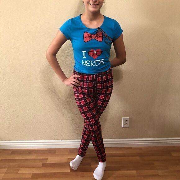 Geek Chic Girls Nerd Costume - Picture 5 of 15